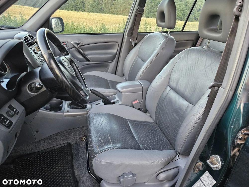 Toyota RAV4 2.0 VVT-i Sol - 14