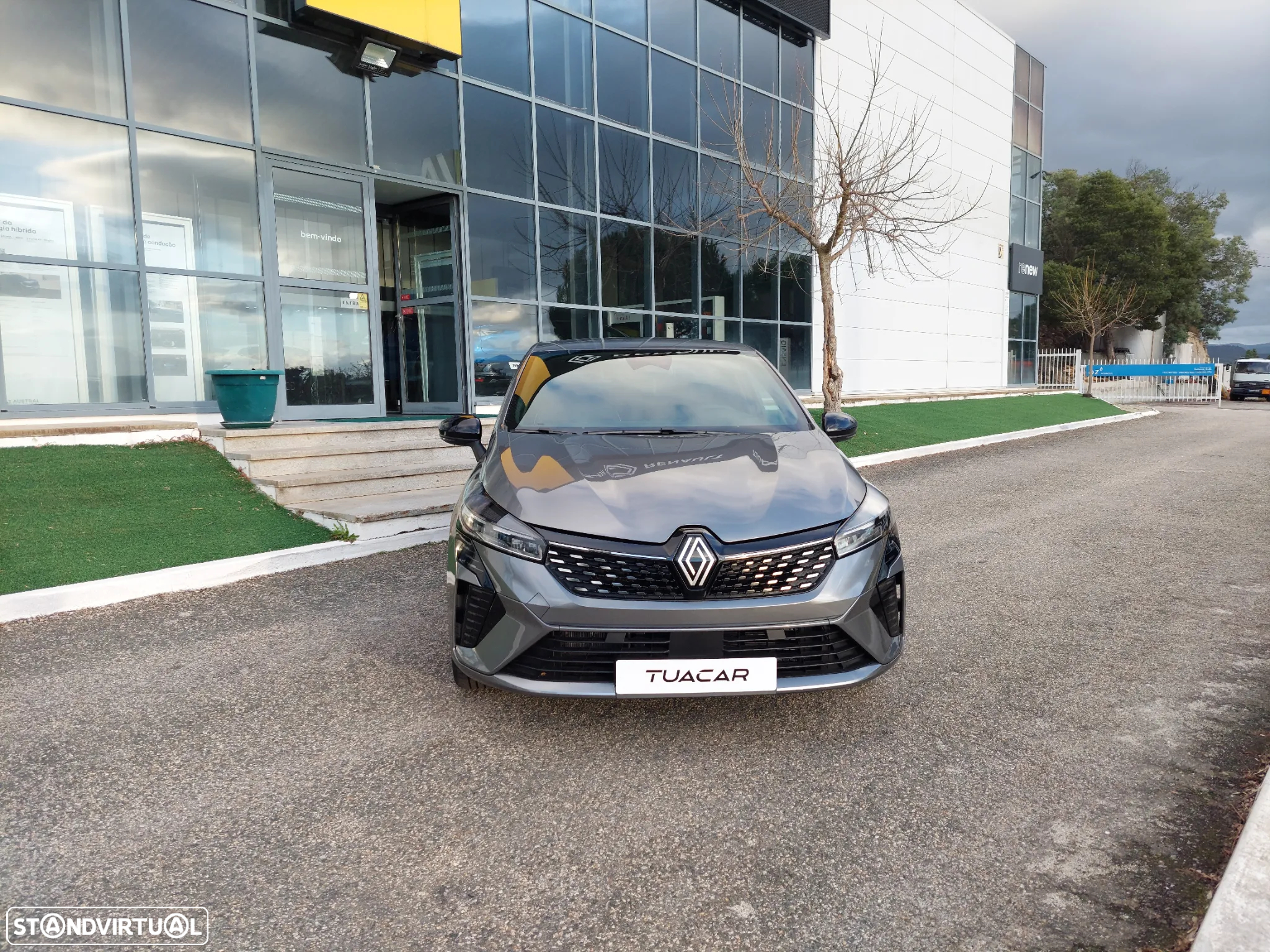 Renault Clio 1.0 TCe Techno Bi-Fuel - 3