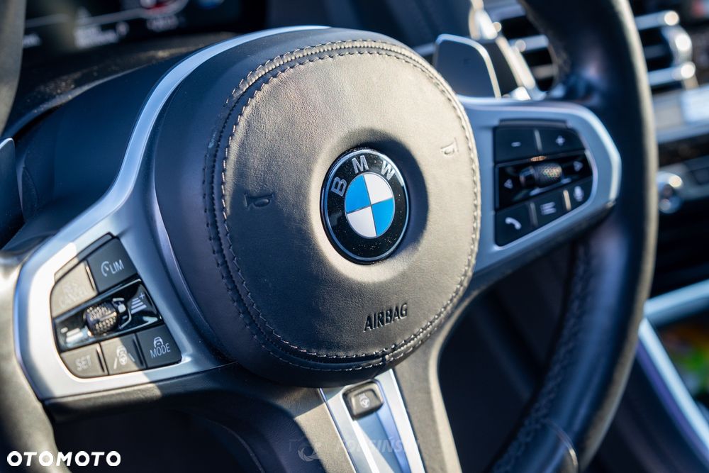 BMW Seria 8 M850i xDrive - 13