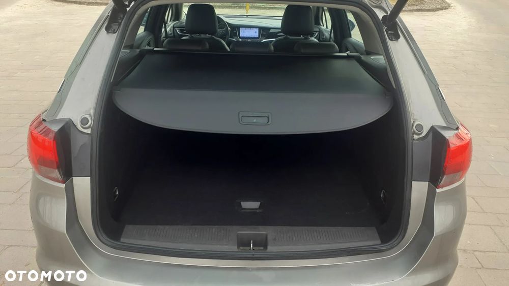 Opel Astra 1.6 CDTI 120 Lat S&S - 12