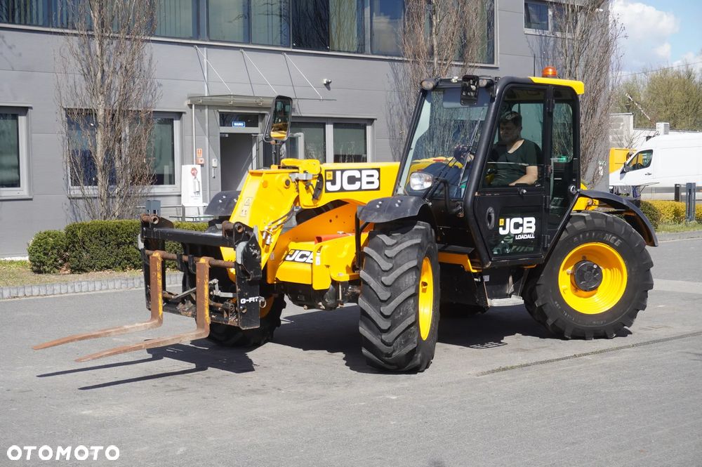 JCB 526-56 Agri Plus / 5,6 m wysięg / joystick - 18