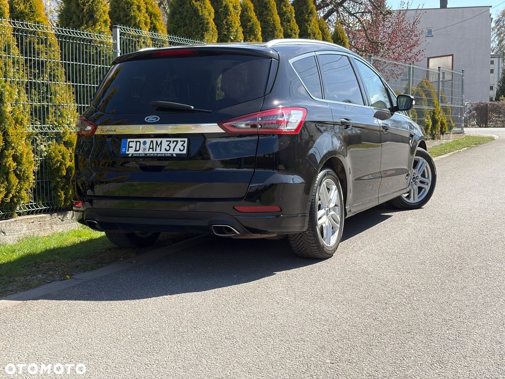 Ford S-Max 2.0 TDCi Allrad Titanium - 18