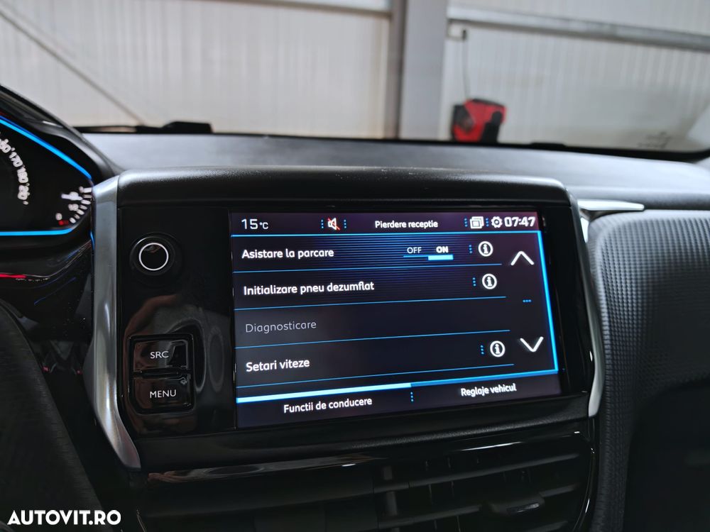 Peugeot 2008 PureTech 110 GPF Stop&Start EAT6 Allure - 26