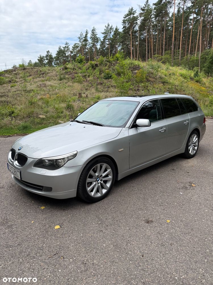 BMW Seria 5 530d xDrive - 4