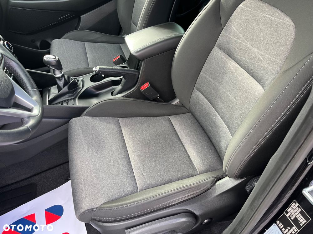 Hyundai Tucson blue 1.6 GDi 2WD Navi - 6