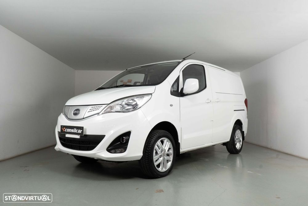 BYD ETP3 44 kWh Confort C/IVA Dedutível - 8