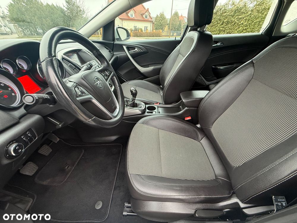 Opel Astra 1.4 Turbo Innovation - 18