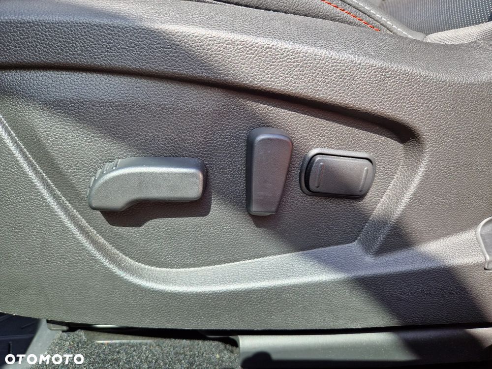 Renault Arkana 1.3 TCe mHEV R.S Line EDC - 23