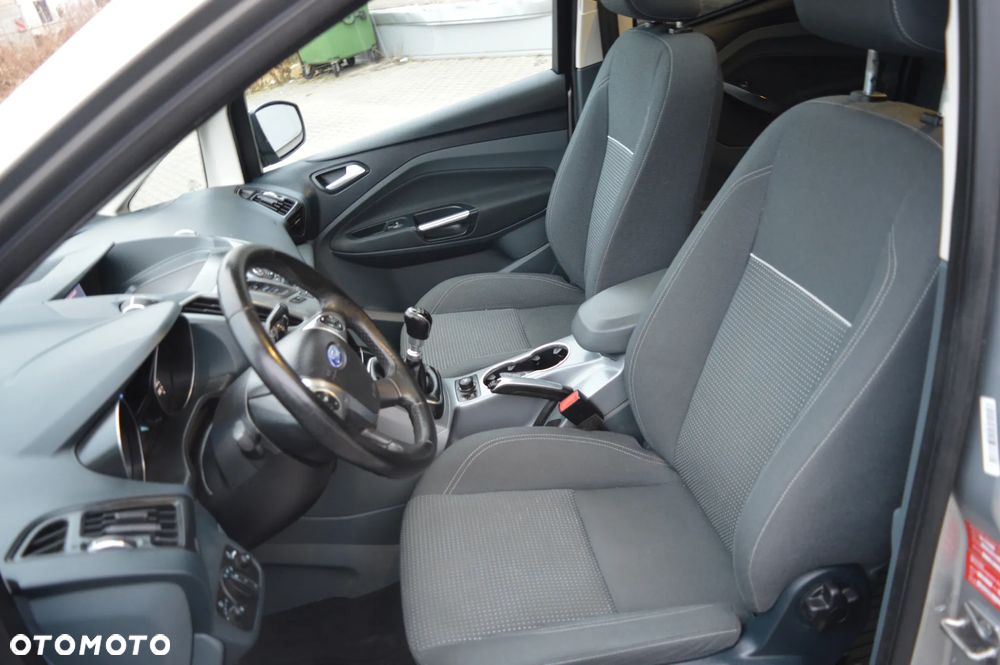 Ford C-MAX - 25