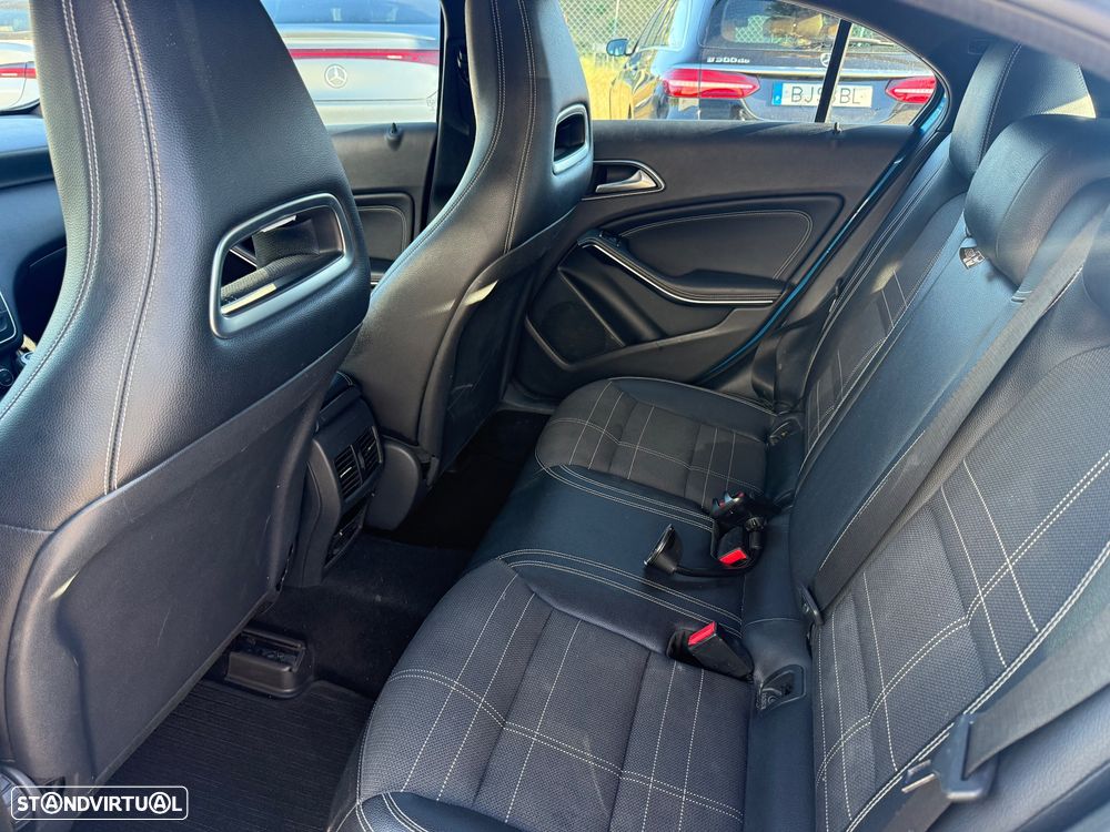 Mercedes-Benz A 180 - 13