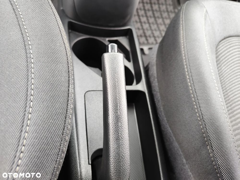 Hyundai i10 1.2 Go Plus - 28