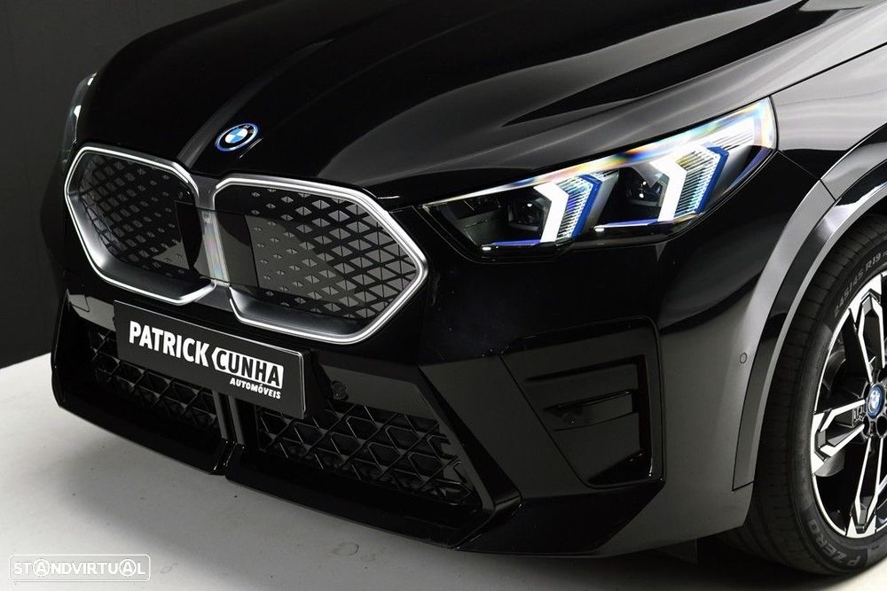 BMW iX2 xDrive30 - 3