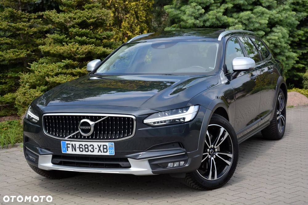 Volvo V90 Cross Country D4 AWD Geartronic Pro - 9