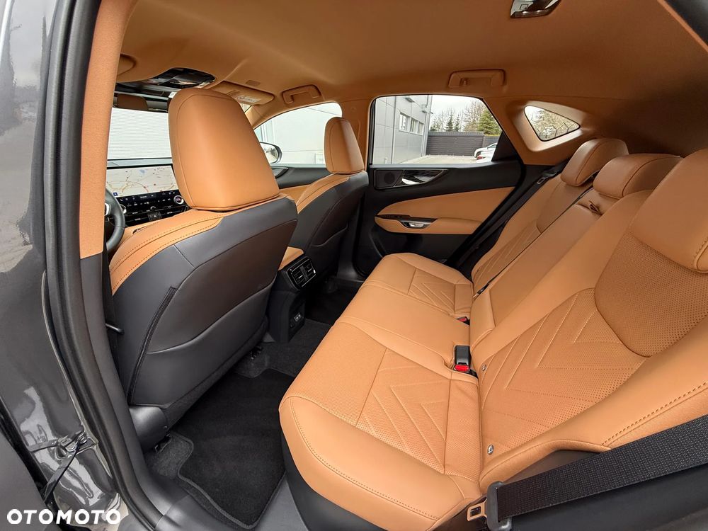 Lexus NX 350h Prestige AWD - 12