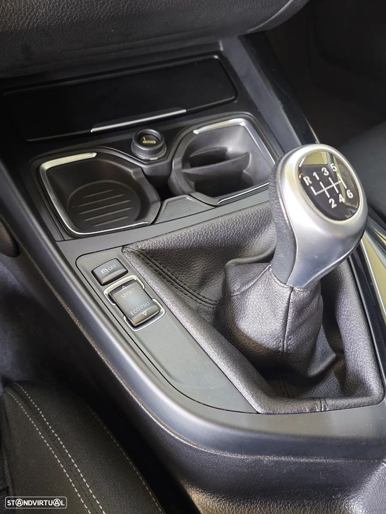 BMW 116 d Line Sport - 27
