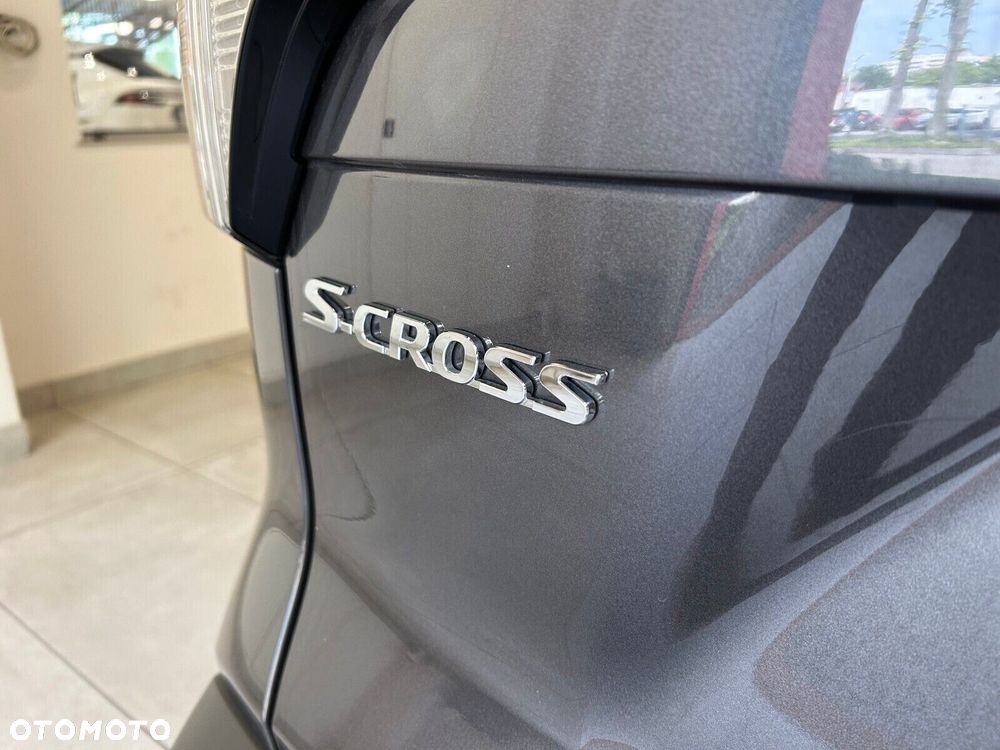 Suzuki S-Cross 1.4 BoosterJet mHEV Premium Plus SP - 16