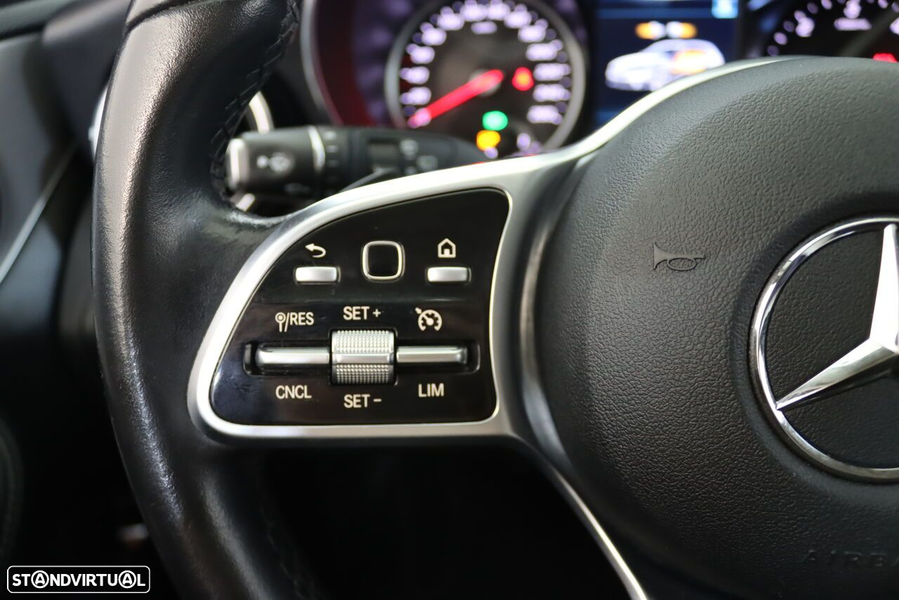 Mercedes-Benz C 300 - 11