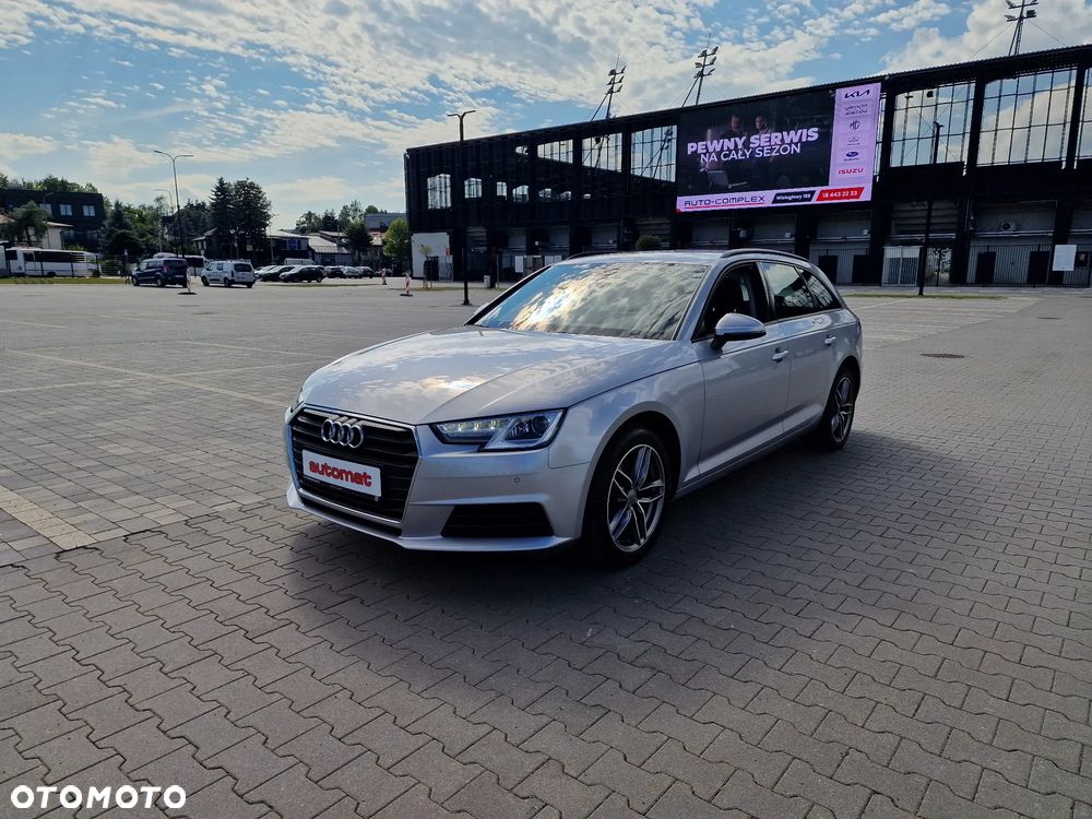 Audi A4 Avant 2.0 TDI S tronic - 11