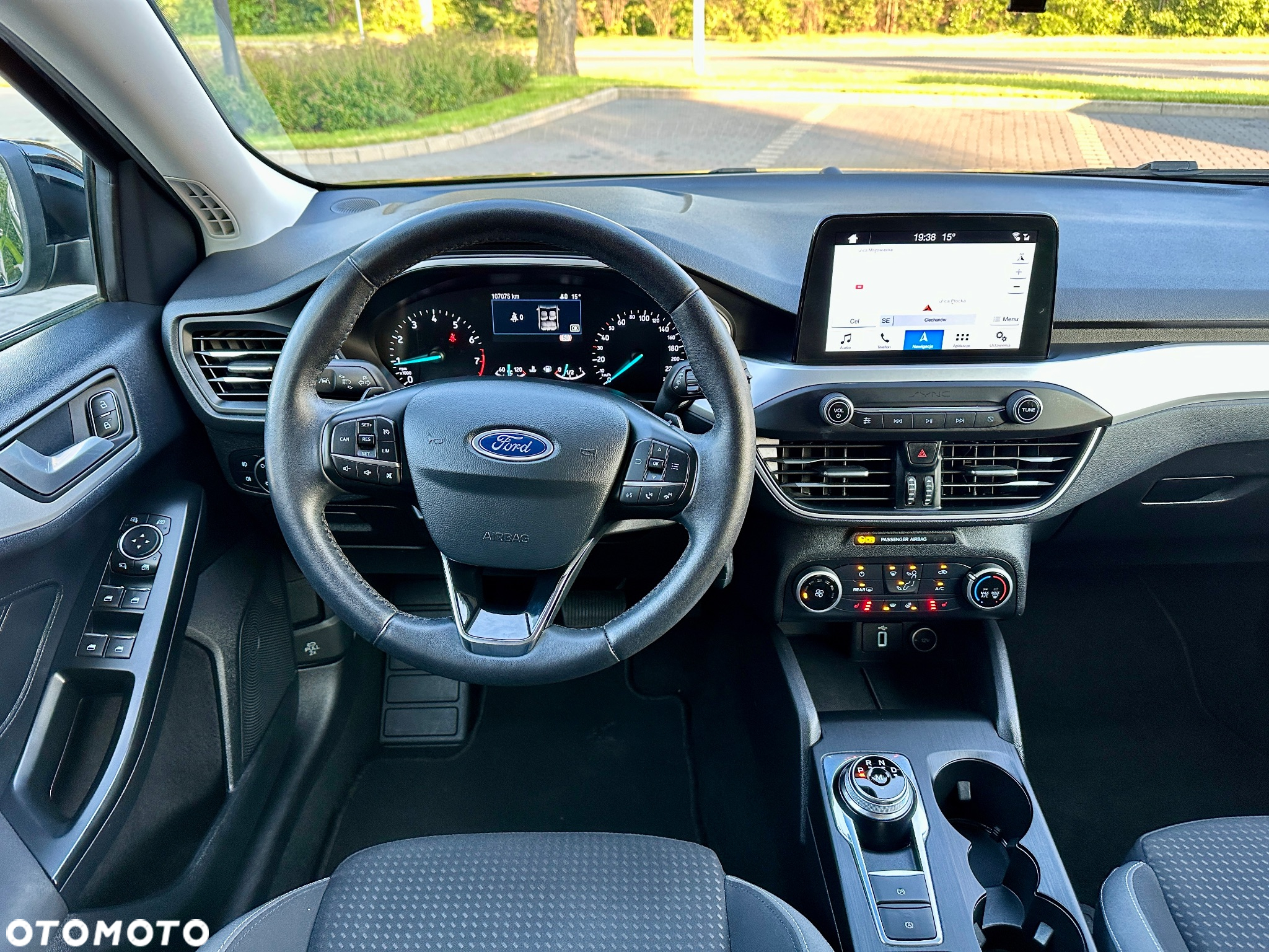 Ford Focus 1.0 EcoBoost Active Business - 28