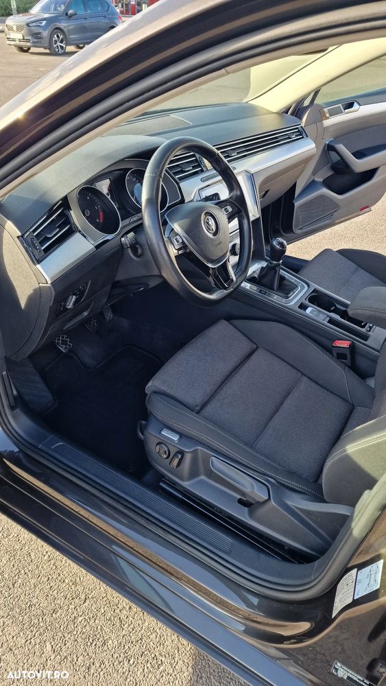 Volkswagen Passat Variant 2.0 TDI Comfortline - 16