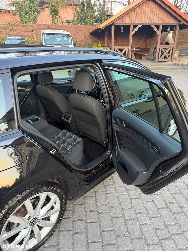 Volkswagen Golf GTD (BlueMotion Technology) DSG - 27