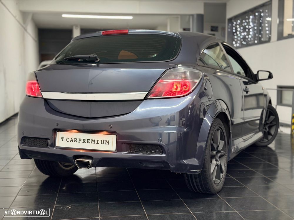 Opel Astra GTC 1.7 CDTI DPF Sport - 8