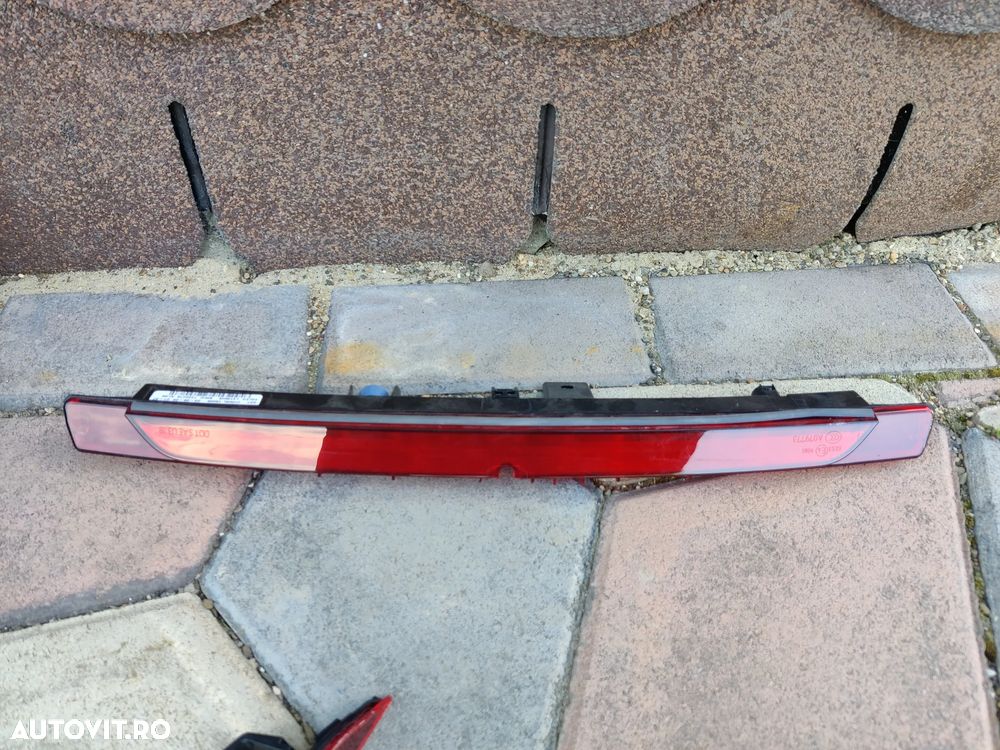 Stop frana aditional Lampa centrala luneta Haion BMW Seria 3 G20 G21 7420478