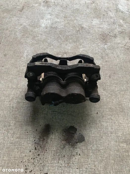 Zacisk iveco Daily przody, tylne, lewy / prawy Brembo oryginał. - 3