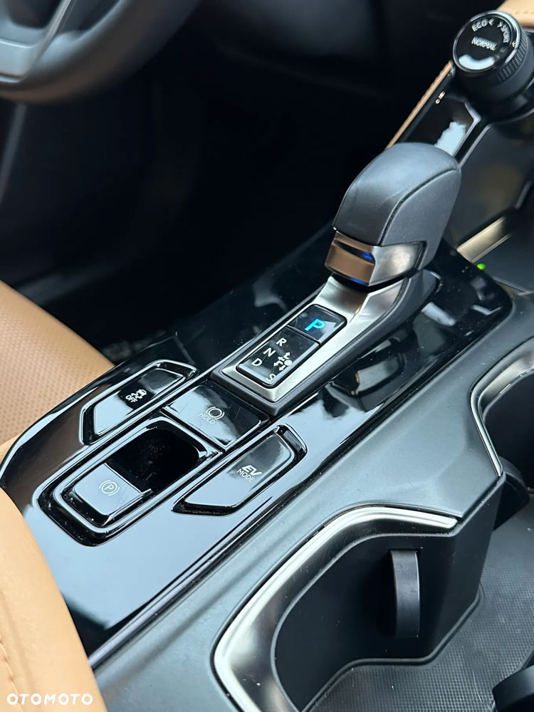 Lexus NX 350h Prestige 2WD - 18