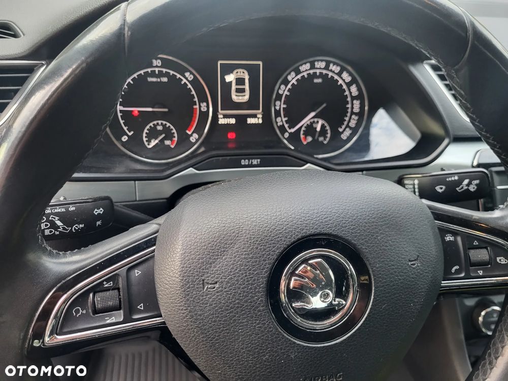 Skoda Superb 2.0 TDI 4x4 Ambition - 15
