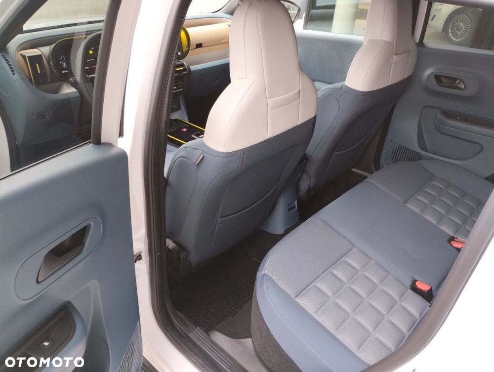 Fiat Grande Panda - 12