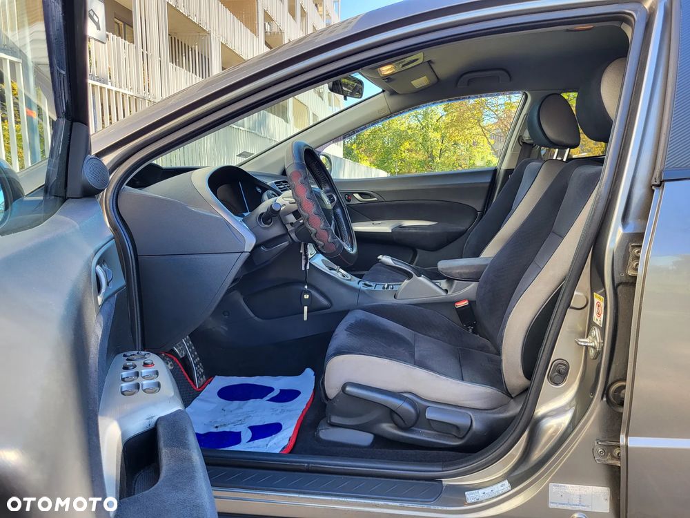 Honda Civic 1.8 Comfort - 4