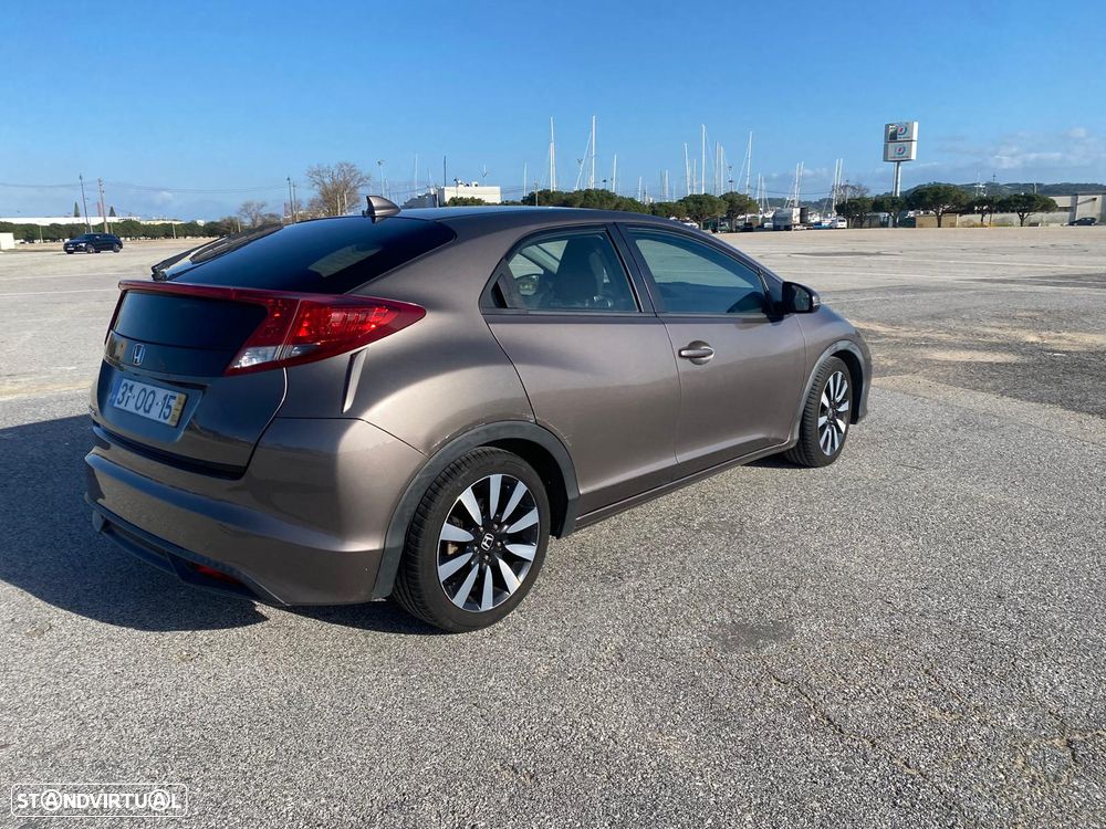 Honda Civic 1.4 i-VTEC Comfort - 6