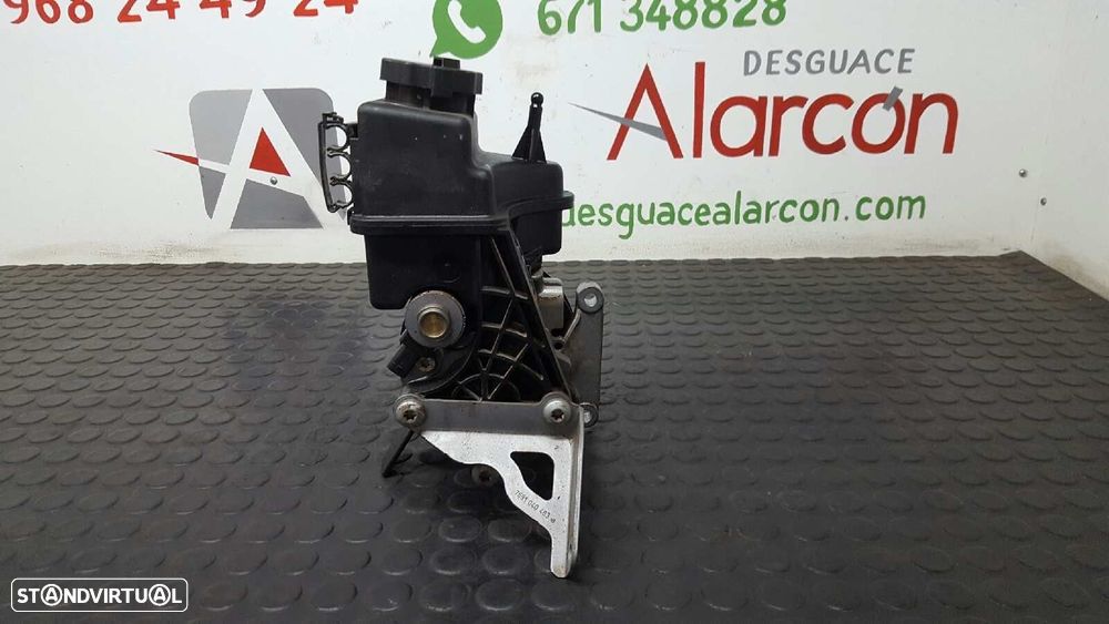 BOMBA DIREÇÃO MERCEDES CLASE E (W212) FAMILIAR 250 CDI BLUEEFFICIENCY (212.203) - 2