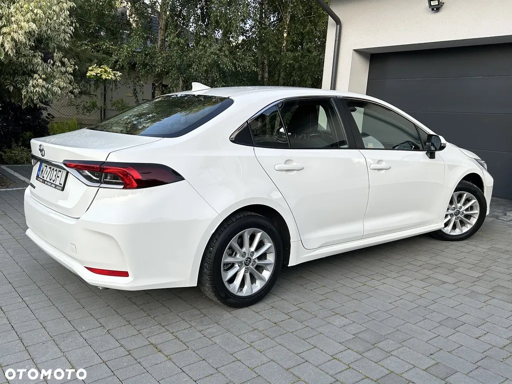 Toyota Corolla - 19