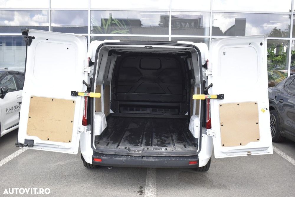 Ford Transit Custom - 12
