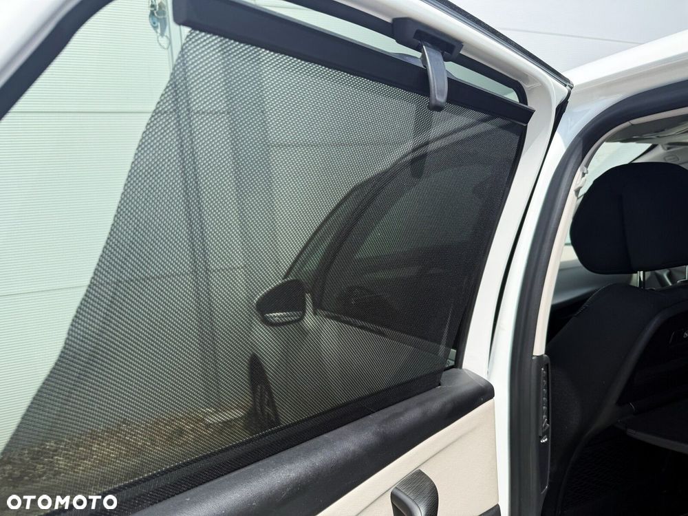 Citroën C4 Picasso 1.2 PureTech Shine S&S - 27