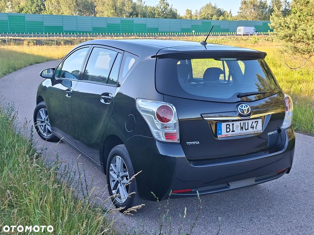 Toyota Verso 1.8 Multidrive Edition - 15