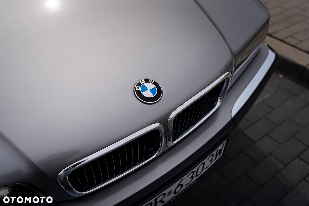 BMW Seria 7 730i - 15