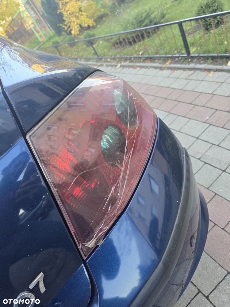 Peugeot 407 - 4