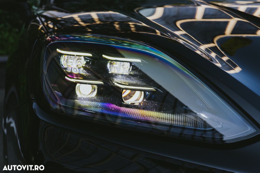 Porsche Cayenne - 5