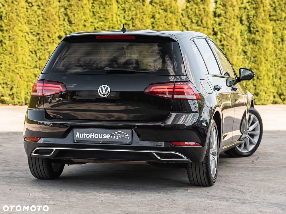Volkswagen Golf - 14