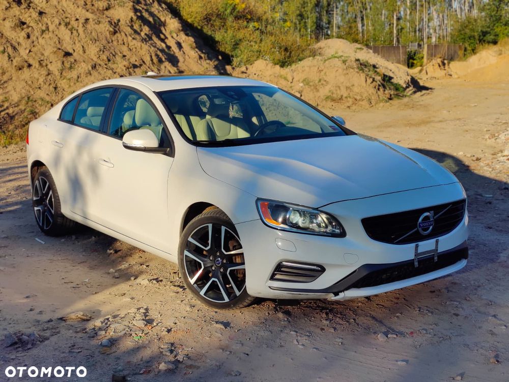 Volvo S60 T5 Geartronic RDesign - 3