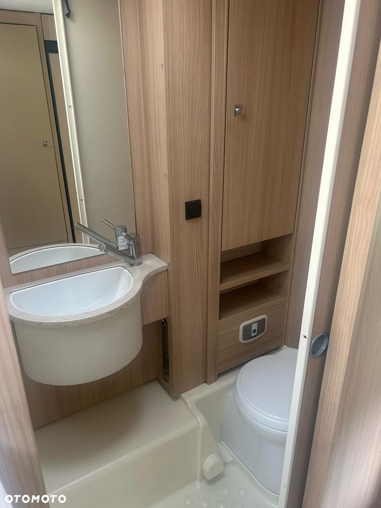 Burstner alkova - 16