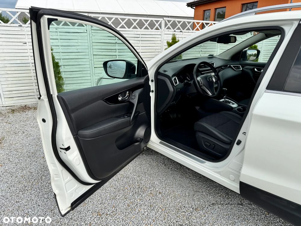 Nissan Qashqai 1.2 DIG-T Tekna Xtronic - 31