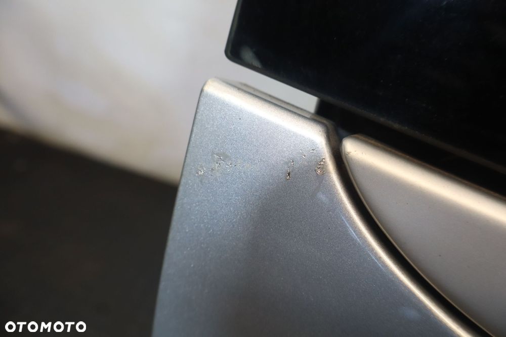 KLAPA TYLNA PORSCHE CAYENNE I 7L - 4