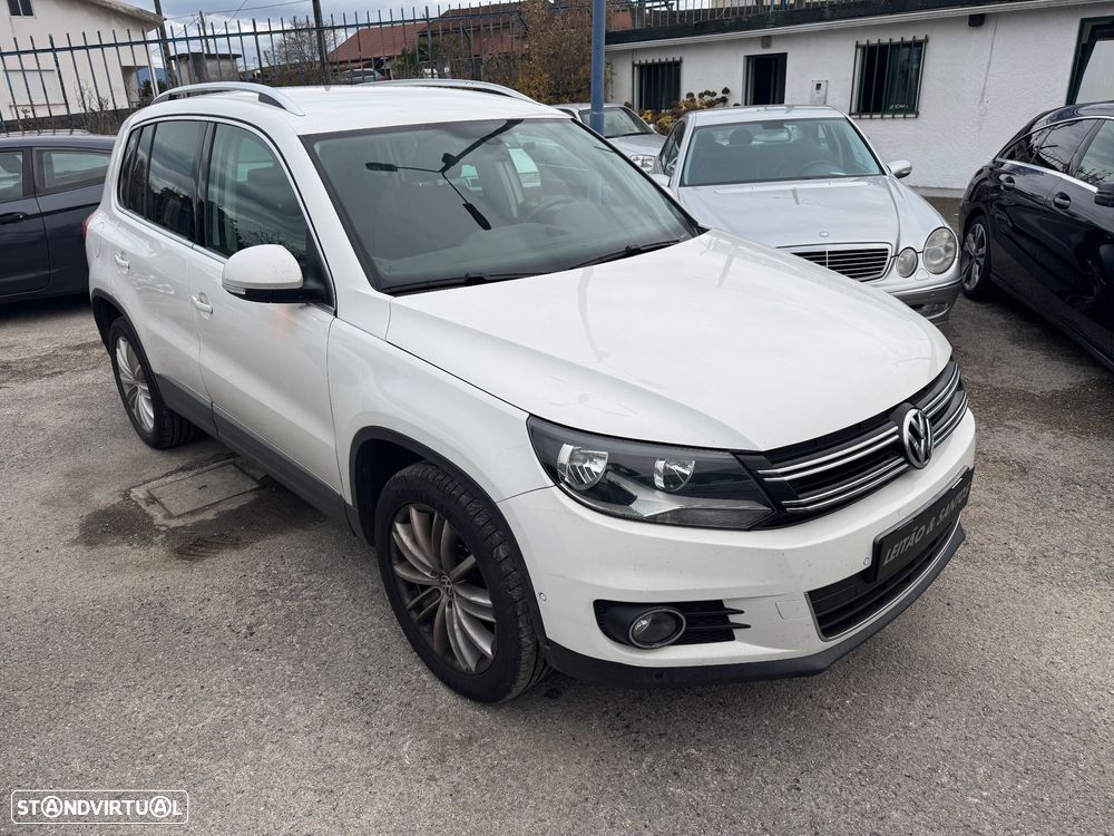 VW Tiguan 2.0 TDi Sport BlueMotion - 24