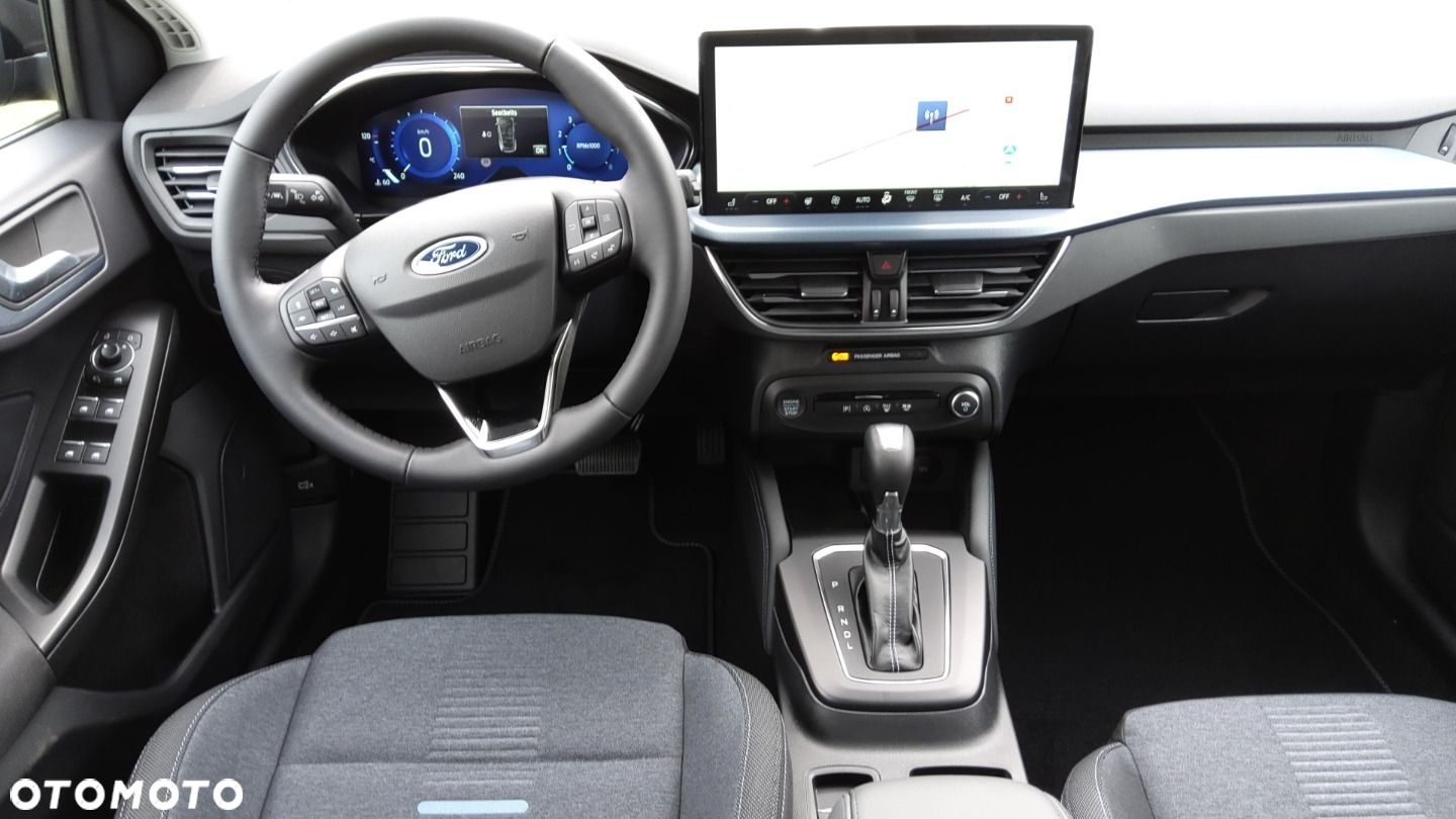 Ford Focus - 11