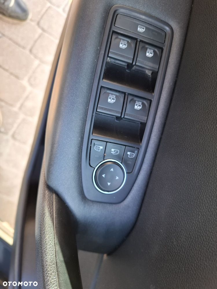 Renault Captur E-TECH Full 145 EVOLUTION - 30