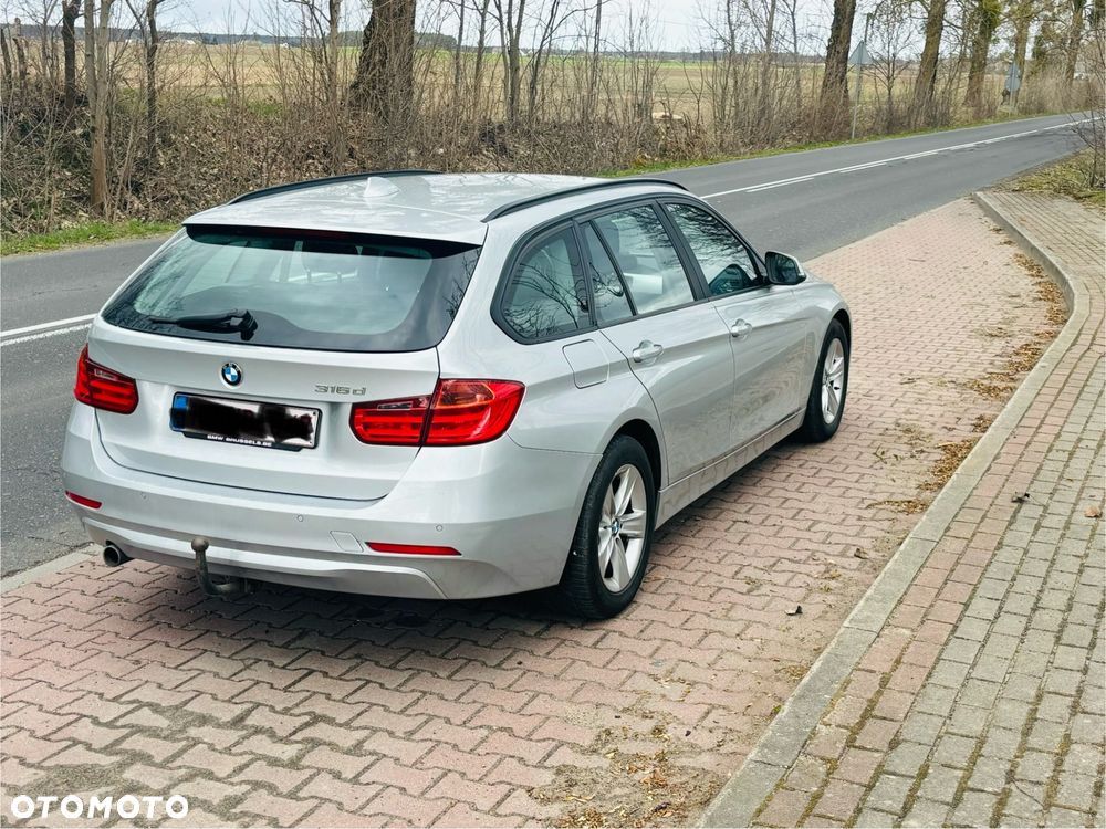 BMW Seria 3 316d Modern Line - 3